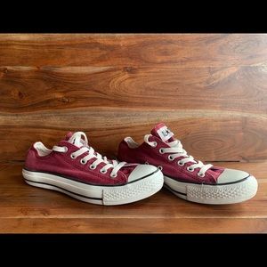 converse shoes